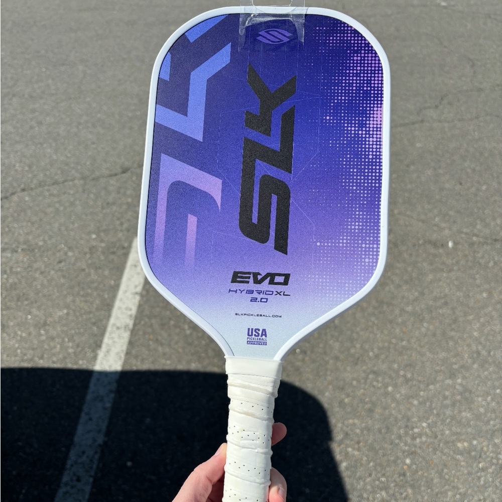 Pickleball paddle
